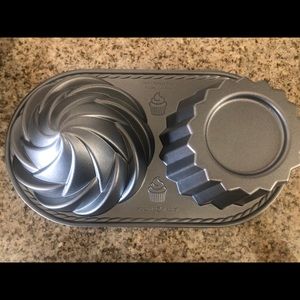 Nordic ware cake pan